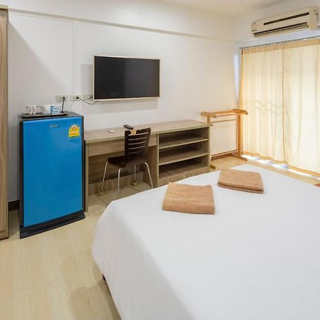Gems Park Don Mueang Airport And Bts Hotel Bangkok Eksteriør billede