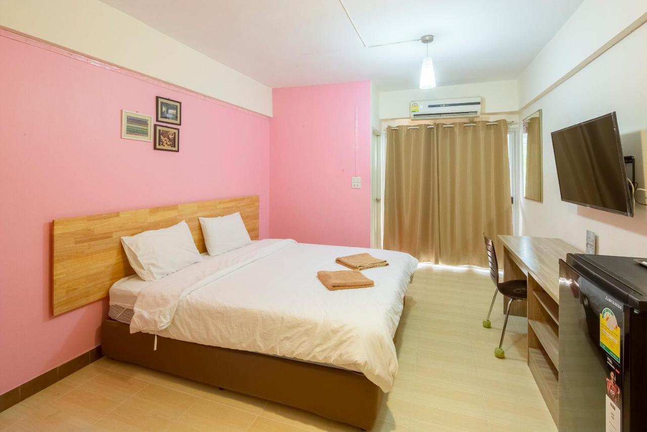 Gems Park Don Mueang Airport And Bts Hotel Bangkok Eksteriør billede