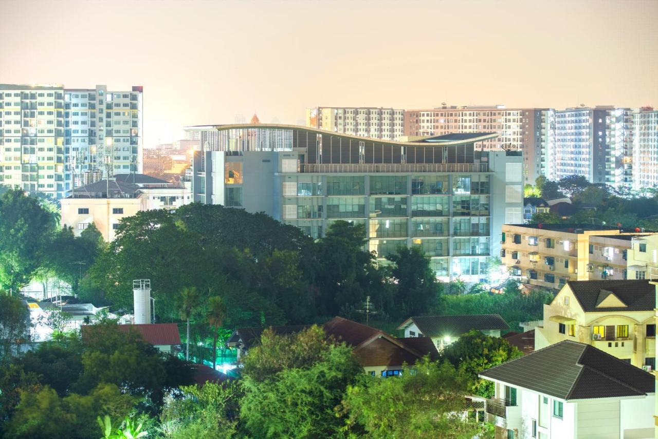 Gems Park Don Mueang Airport And Bts Hotel Bangkok Eksteriør billede