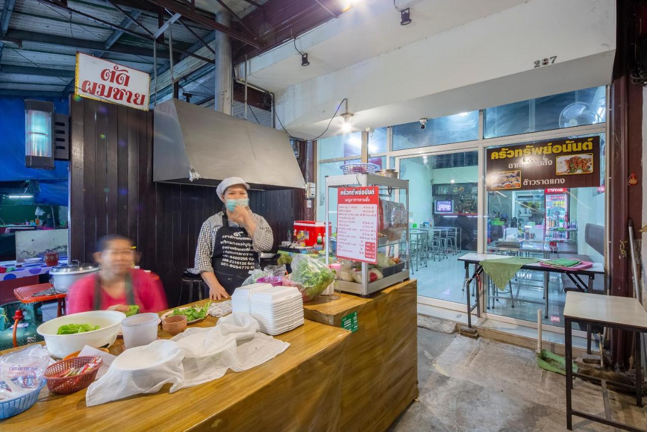 Gems Park Don Mueang Airport And Bts Hotel Bangkok Eksteriør billede